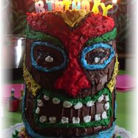Tiki Cake Heres another pic of the tiki cake all lit up. This Is a Tiki cake I did for a Luau we had for my sisters Birthday. Its 5, 6in rounds...