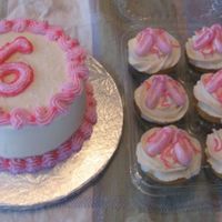 Cake & Cupcakes Just a super basic freebie smash cake to accompany the cupcakes.