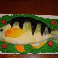 The Fish Cake This is the cake that has gotten me 2 orders from work! This is from the Colette Peters' book the Art of Cake Decorating. I have to...