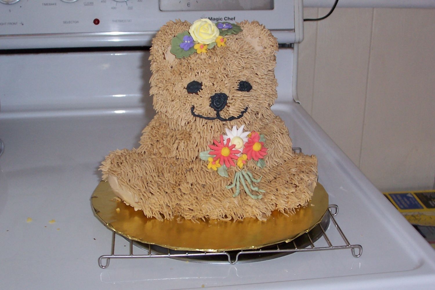 Beary Nice Mom's Day! What fun to treat my mom to a bear cake, especially since she collects them! Thanks for looking!