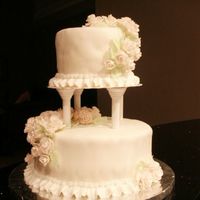 Pict0087.jpg Final cake from Course 3