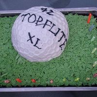 Husband's Birthday Cake I couldn't decide what to do, so decided golf is always a good standby!