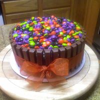 Halloween M&m Kitkat Cake 