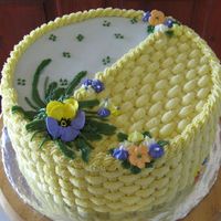 Teresa_Mothers_Day_001.jpg vanilla and chocolate cake with buttercream icing and royal icing flowers