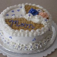 My First Basketweave I am getting ready to start course 2 next week and I was taking a cake to my mothers to show off my skills.. so I tested the basket weaving...