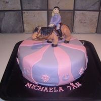 Blonde On Icelandic Pony This shows our little rider Michaela on the icelandic horse "Buska". Cake covered in favouritecolors... Everything done in sp.