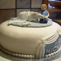 Michaela_8_R_2.jpg Birthday cake. The wish was a model of herself and a Pegasus...