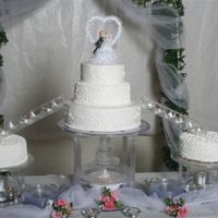Tina_Wedding_Cake.jpg 