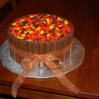 Kitkat Barrel Cake I love all the barrel cakes on this site and had to try it for myself. Thanks to Deborah, aka Tatorchip, for helping me figure out how many...