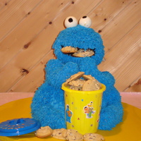 Cookie Monster Cake This cake was for my baby cousin Mady's 2nd birthday! Thanks to Puppylove of CC for all your help!!