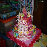 Pretty In Pink 3 layer fondant cake