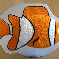 Nemo Cake I found the directions for this on another website. I was hired to make this for a little girl's 4th birthday party. TFL!
