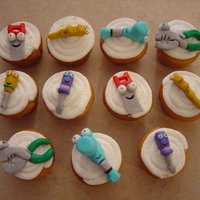 Handy Manny Tool Cupcakes 