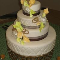 Biscocho_Gamalier_2.jpg This is my first wedding cake that I have make with my good friendMarlene.