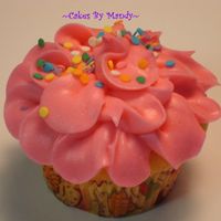 Pink Ruffly Cupcake I just thought this cupcake was the cutest thing!!! lol...I baked a ton of cupcakes and I picked this one as my favorite!!