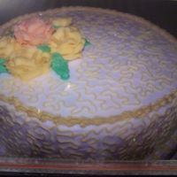 Practice Cake I was just practicing in between Course I & II, and found the Cornelli lace in a Wilton yearbook.