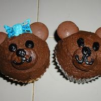 Up_Load_Of_Pictures072.jpg teffy bear cuocakes for a little girl