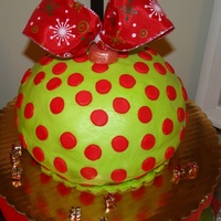 Christmas Ornament Christmas ornament cake made for my daughters Christmas 2009 open house/ornament swap.