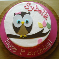 Whoo's Turning 1? copied the party ware. buttercream with fondant decorations