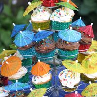 Cupcake Tree A fun twist on birthday cake!