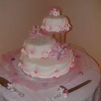 Petal Stargazer This cake was made for a friend that wanted thier cake completely fake. I tried to talk her out of it, but she insisted. She wanted to...