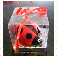 Ladybug Chocolate mud cake with fondant