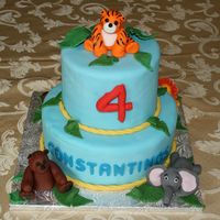 Jungle Birthday All decorations are fondant.