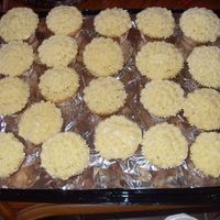 French Vanila Cupcakes french vanilla cake with vanilla buttercream frosting