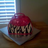 1St Purse Cake Made this cake for a friend whose daughter was turning 16. I wasn't 100% happy with the cake but for the 1st (purse cake) I have to...
