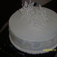Snowflake Cake vanilla cake and buttercreme