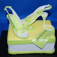 Mini Shoe Box This is a mini cake for a woman who stated she was in the sexy stage of her life. The zipper detail around the bottom of the box is also on...