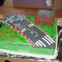 Airport Birthday Cake Stole design from mistiek2006. Thanks! For son's Air Force-themed 5th birthday party. The air traffic control tower is yellow cake...