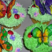 Butterfly Cupcakes This was the first time I used rice paper, and was pleased