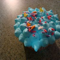 Decorado Con Crema Batida Y Confetty De Colores DECORADO CON CREMA BATIDA Y CONFETTY DE COLORES