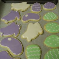 Easter Cookies These are Wilton cookie cutters, NFSC with Toba Garrett's glace icing. I love the taste of these cookies with this iceing. TFL