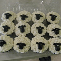 Sheep! cupcake sheep for a birthday!