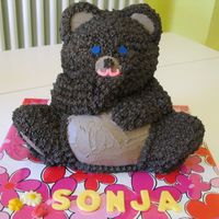 My First 3D Teddy Bear Cake :) made WITHOUT the heating core! perfectly cooked through and in one piece! :D lol!