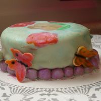 First Fondant Cake I was bored and had some leftovers...thought I'll give it a first try