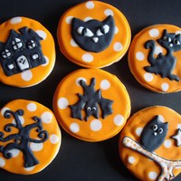 Halloween Cookies 2010 I found some cool clipart online that I thought would make great cookies. TFL