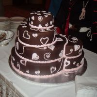 Last Minute A "day of the contest" cake thrown together in a few hours. Based off an idea from a book. The name of it escapes me. Alas, we...