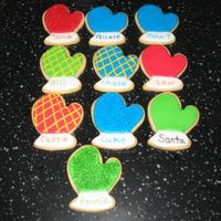 Christmas Mitten Cookies No fail sugar cookies with Antonia's Royal Icing. In addition to writing family members names on them, I added some sprinkles and...