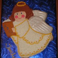 Angel Cake For the teacher appreciation/Christmas luncheon. Use buttercream for dress and hair, fondant for wings, feet, face and halo. Used luster...