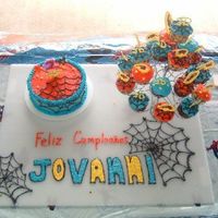 Spiderman Cake And Cupcakes 