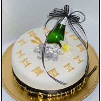 New Years Clock Cake This was our cake for a Hawaiian New Years Party. So many inspirations from CC members. I'm sorry I didn't keep track of the 3-4...