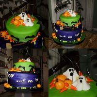 Halloween Birthday Cake Originally the cake was supposed to be a princess cake, but at the last minute the Mom wanted to change the cake for a Halloween Birthday...