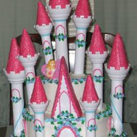 Brexey's Princess Castle Here it is!!!Hope you like! It was for my daughter's 4th birthday TODAY!Was up till 5am...yikes!Worth EVERY minute of it!Maybe someone...