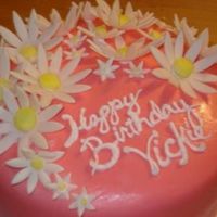 Daisy Cake fondant cake with gumpaste daises