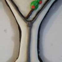 Martini Cake hard to do! I could not find any inspiration anywhere! Made this for a Stock the Bar party