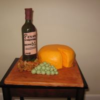 Wine/cheese/grapes My first attempt on the sugar bottle