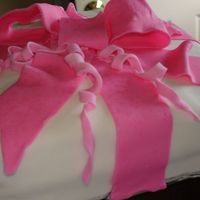 Gift Box With A Bow With Fontant 1st wilton class cake